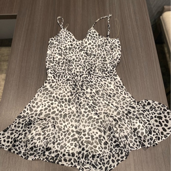 Leopard print romper - Picture 4 of 6